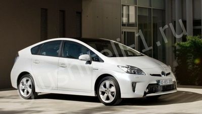 Купить глушитель, катализатор, пламегаситель Toyota Prius ZVW30 в Москве